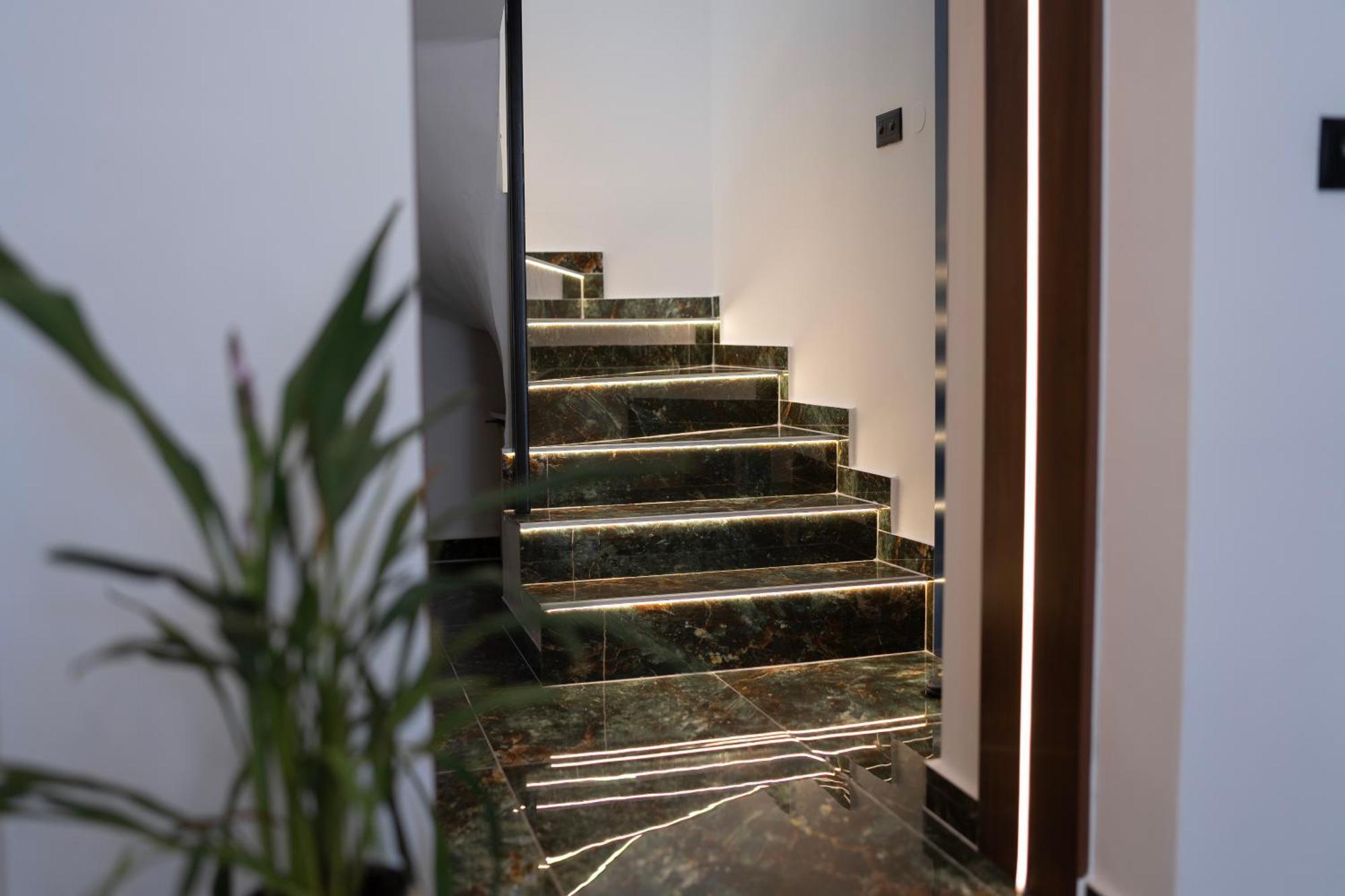 Regent Blue Apartments - Free Private Parking Мостар Екстер'єр фото