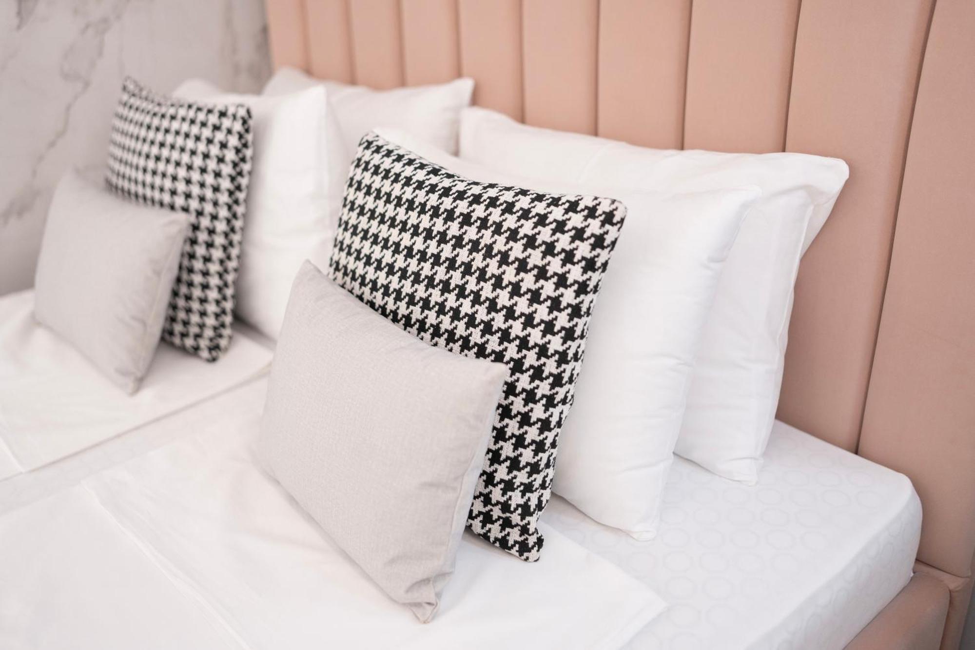 Regent Blue Apartments - Free Private Parking Мостар Екстер'єр фото